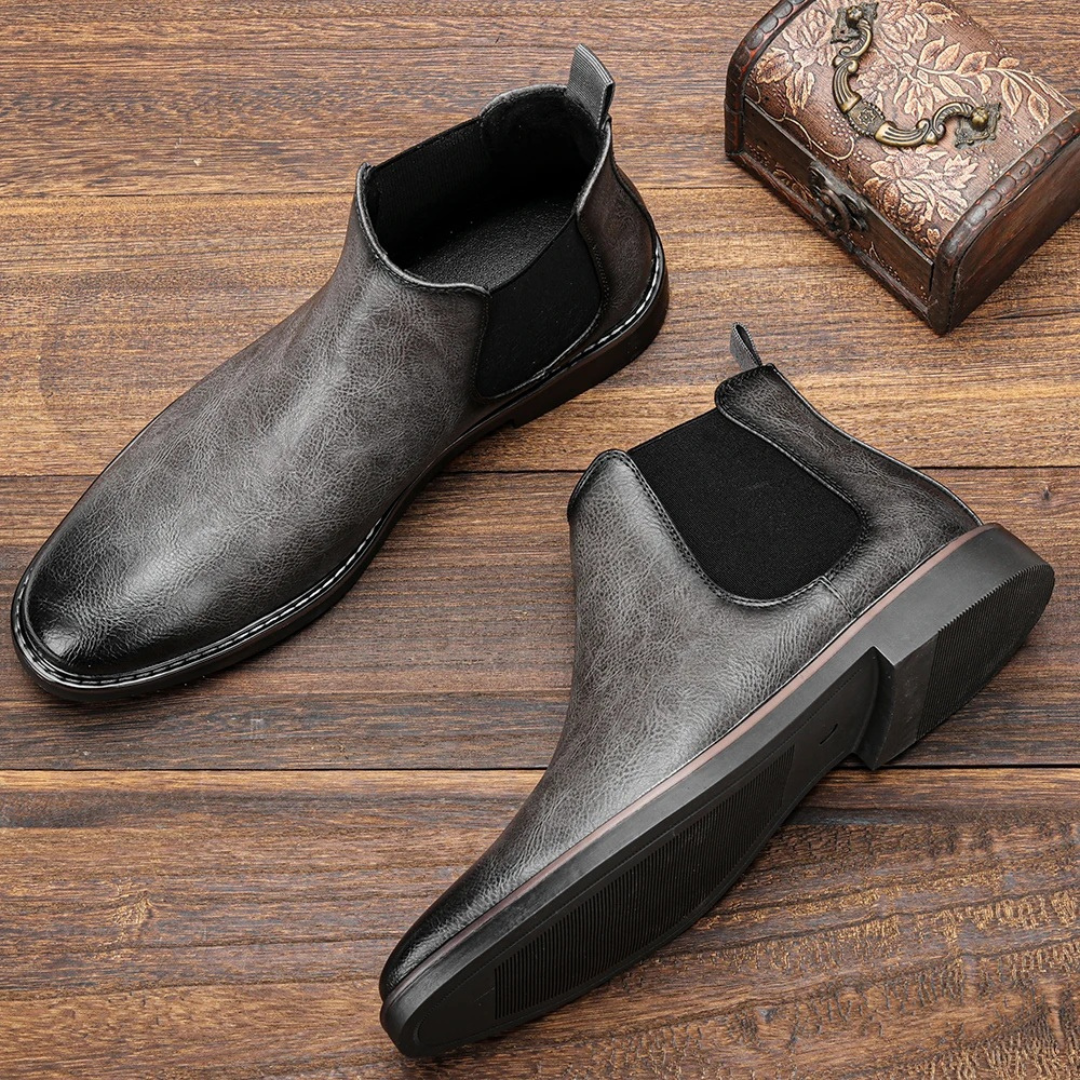 Elvora London™ – Everett Chelsea Boots