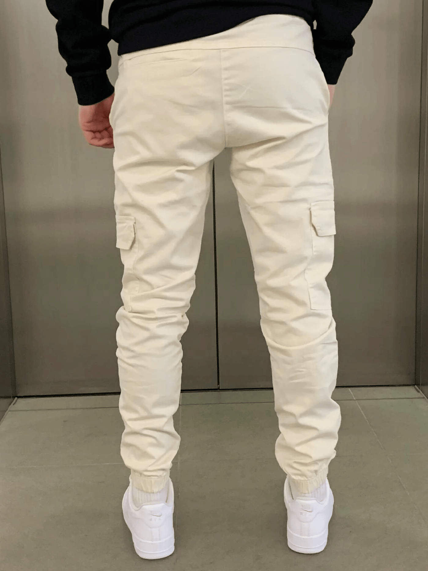 Elvora London™ – James Cargo Jogger Fit
