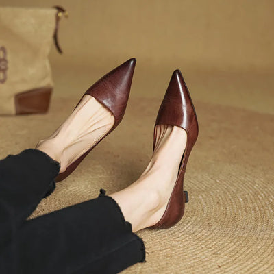 Elvora London™ – Celeste Pointed-Toe Leather Pumps