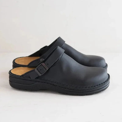 Elvora London™ | Classic Leather Clogs