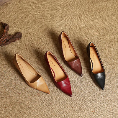 Elvora London™ – Celeste Pointed-Toe Leather Pumps