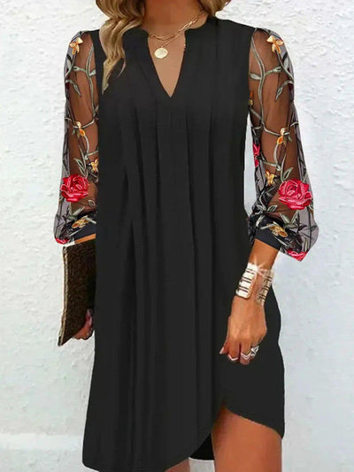 Elvora London™ – Seraphina Floral Mini Dress