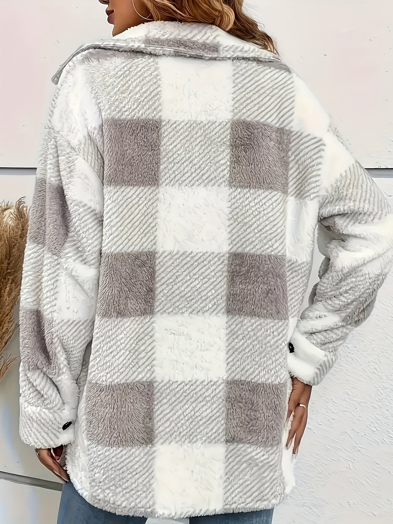 Elvora London™ – Rosie Plush Sherpa Jacket