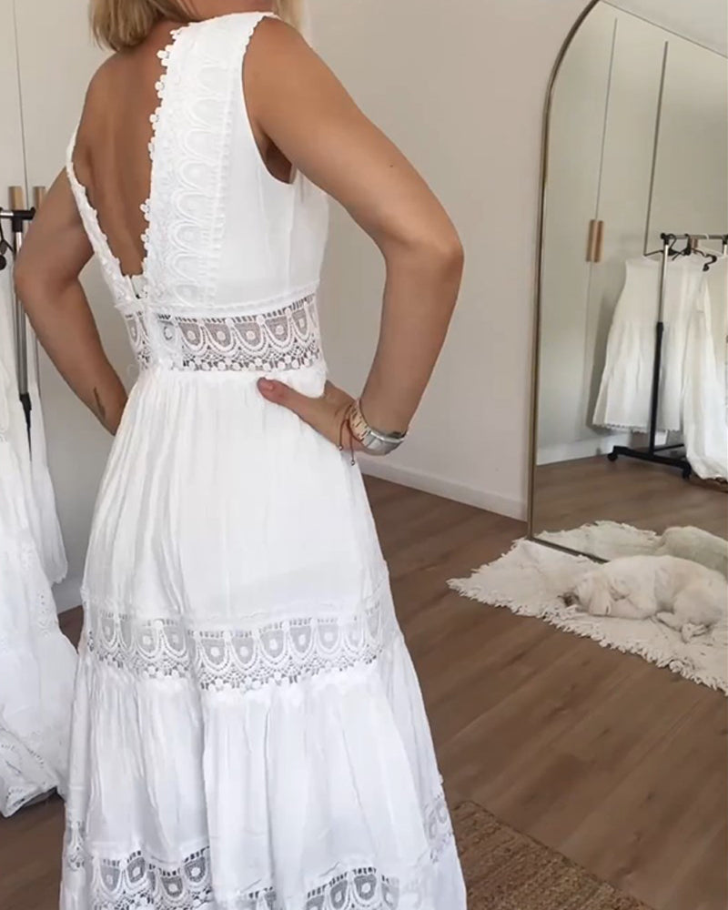 Elvora London™ – Liora Crochet Lace Midi Dress