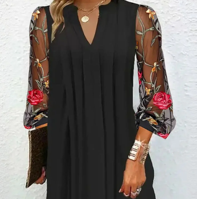 Elvora London™ – Seraphina Floral Mini Dress