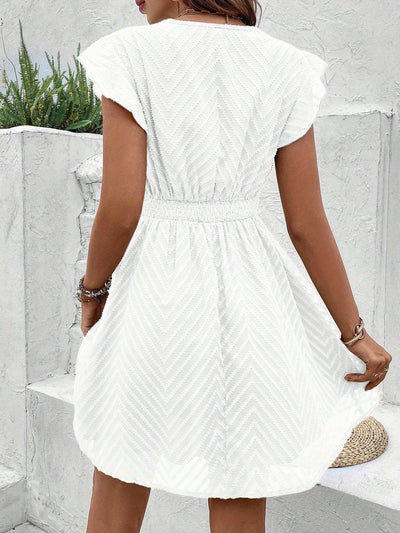 Elvora London™ – Sophia Sleeveless V-Neck Crochet Dress