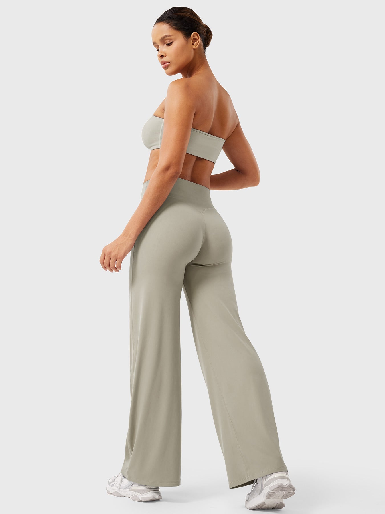 Elvora London™ – Nova Contour Leggings